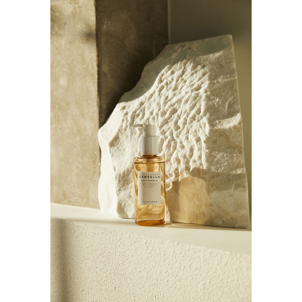 SKIN1004 Madagascar Centella Light Cleansing Oil(200ml) - Image 4